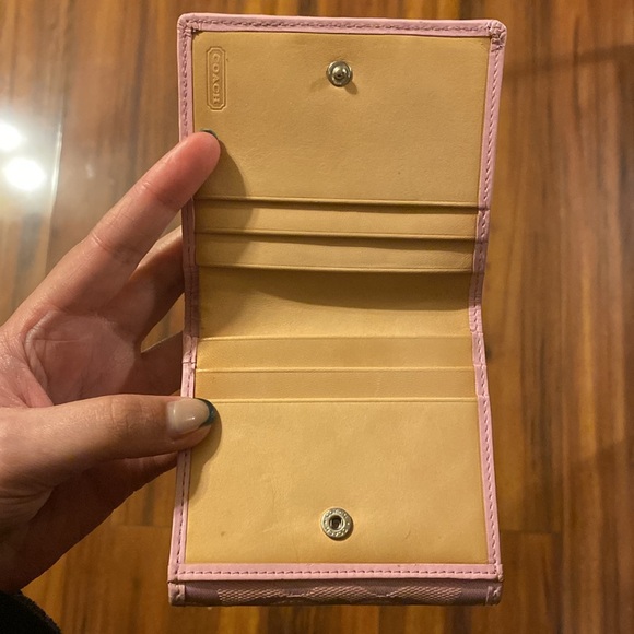 Coach Wallet - Picture 4 of 10